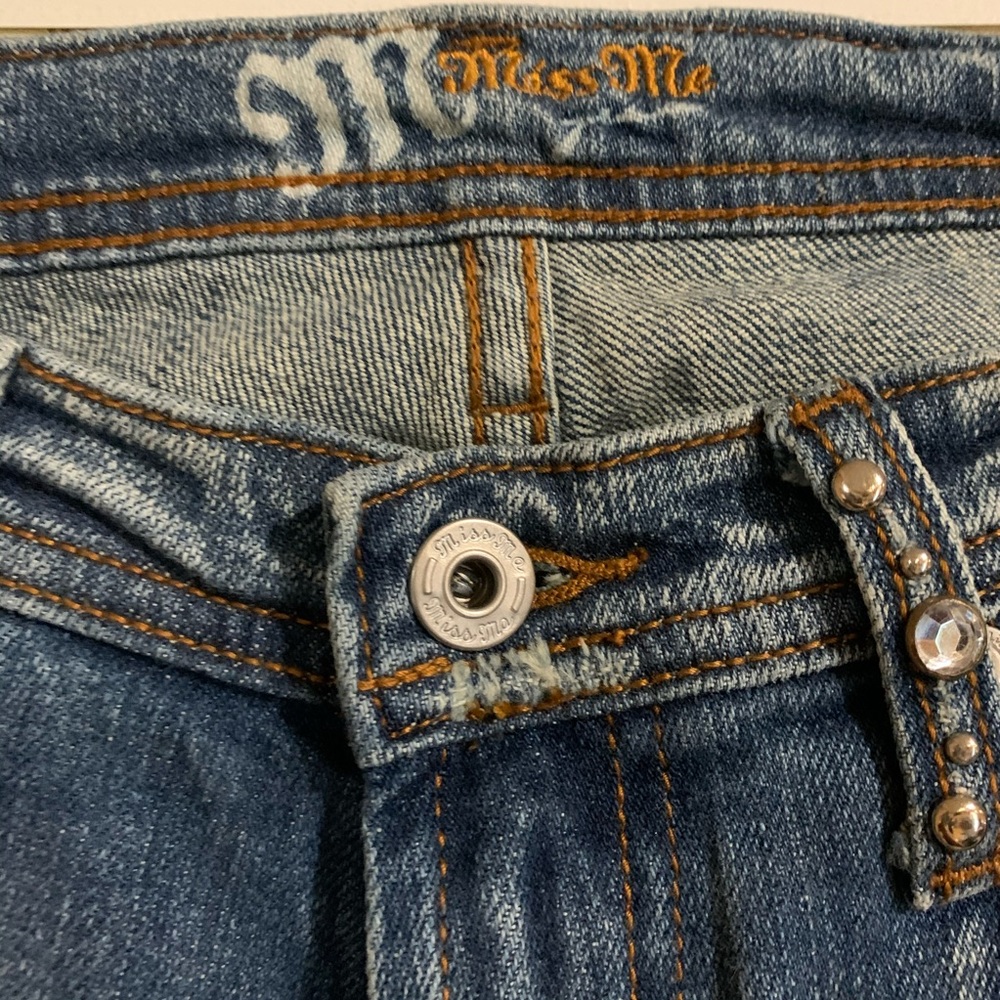 Miss Me Bootcut Rhinestone Back-Pocket - Picture 5 of 8